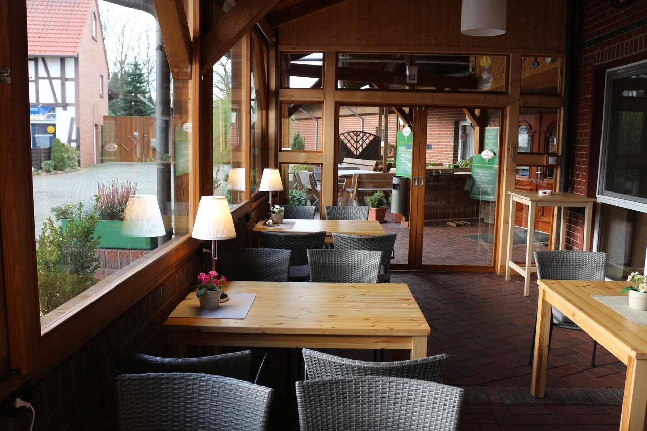 Landgasthof Schoenecke Wahrenholz Exterior photo